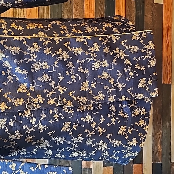 Gold Silk Nehru Blazer with Customized Threads - Picture 5 of 10